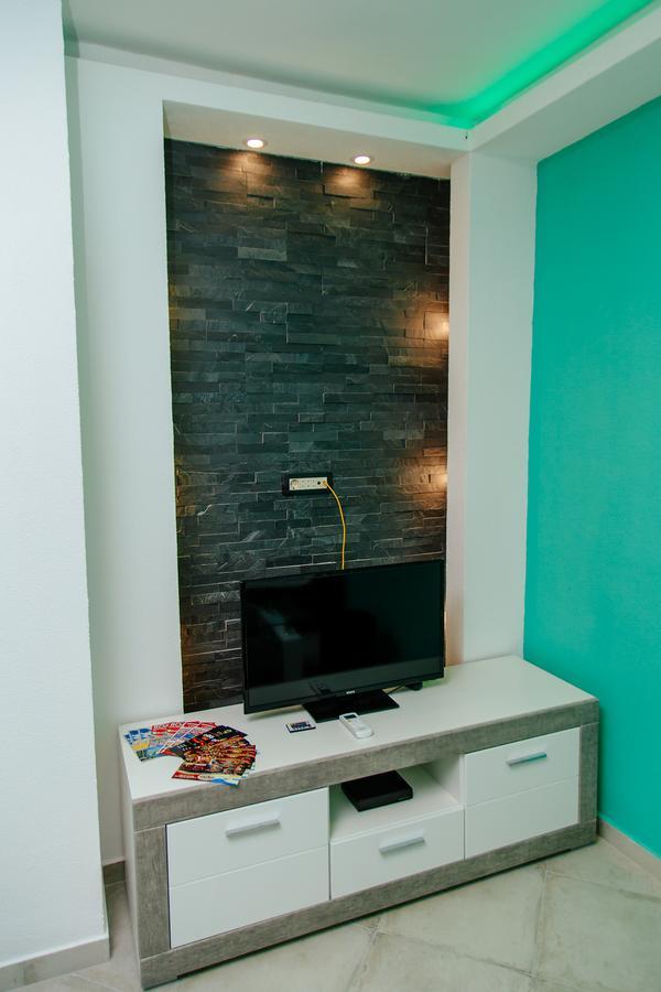 Apartmani Mozaici Рисан Экстерьер фото